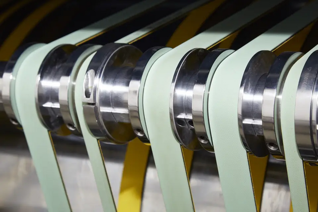 Automatic Pen Gift Wine Rigid Box High Speed Cardboard Slotting Machine