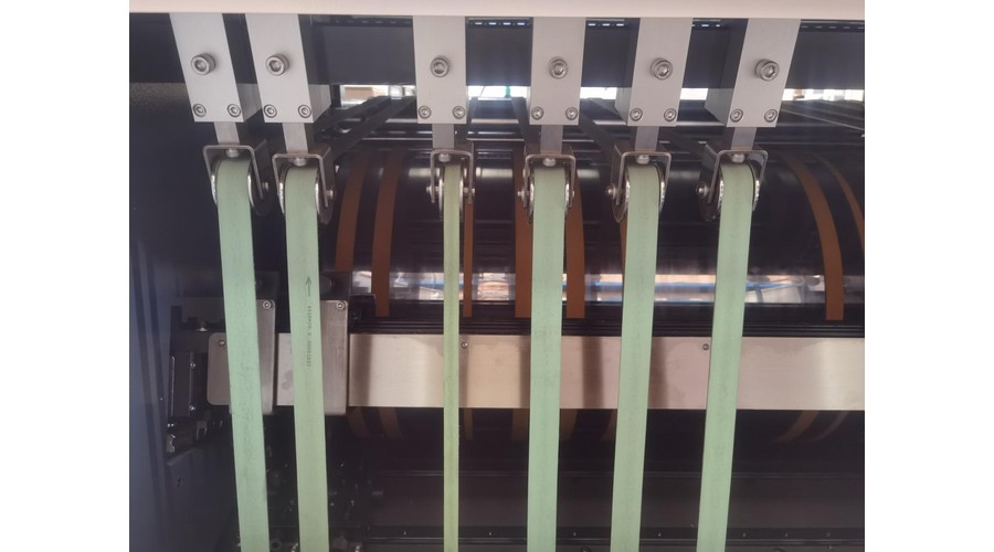 LS-G4 grooving unit with individually adjustable blade angles